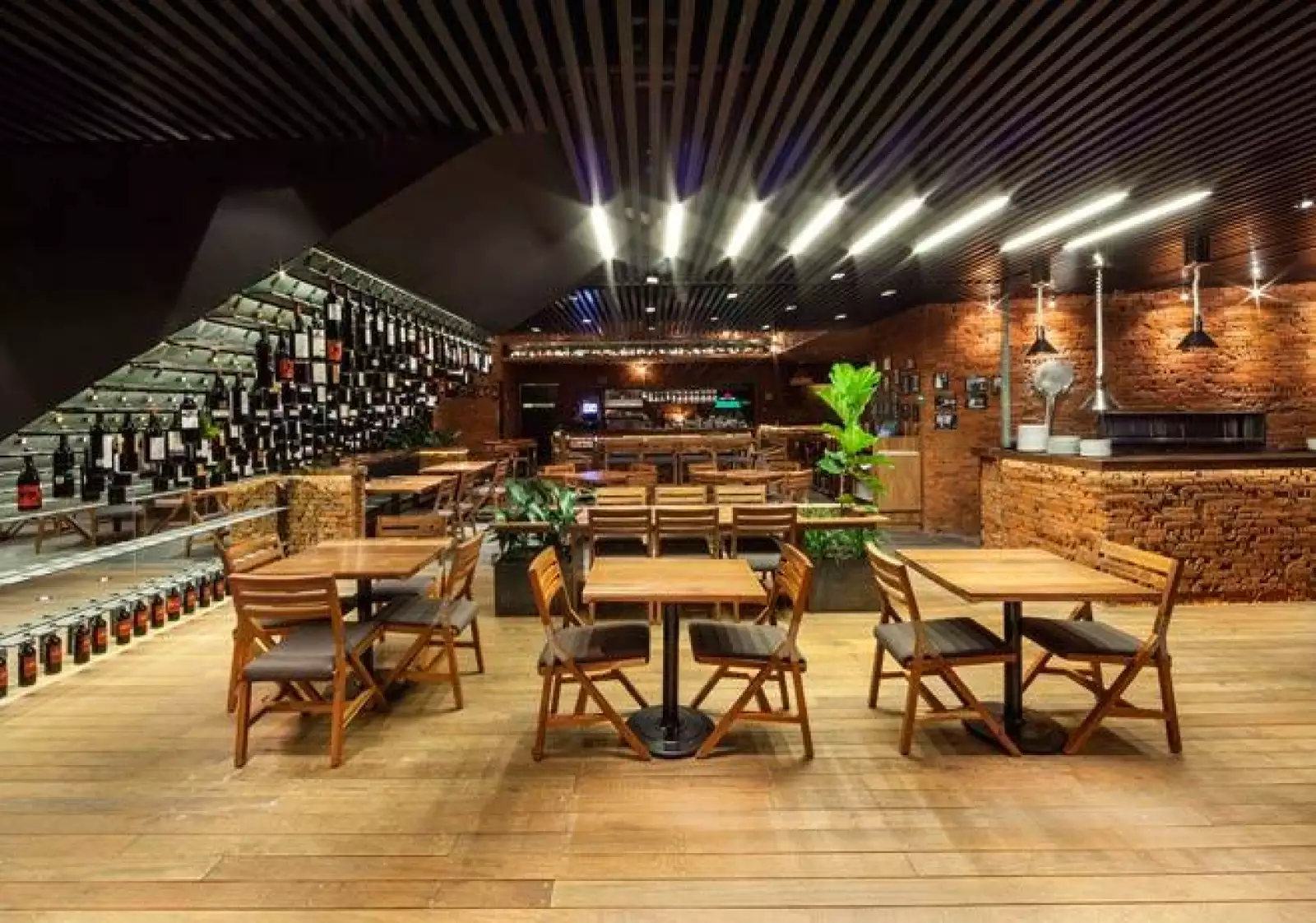  Restaurante 50 Friends 06