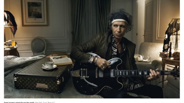 El icónico Keith Richards también es parte de los grandes personajes de Louis Vuitton. Aunque tenemos que admitir que esta foto nos hubiera gustado más con todos los integrantes de The Rolling Stones.