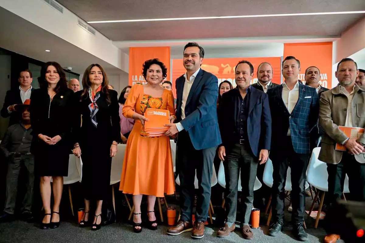 Movimiento Ciudadano presenta iniciativa de reforma electoral.