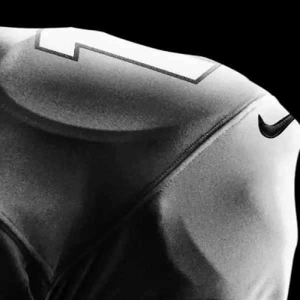 Diseñados y desarrollados de adentro hacia afuera, los nuevos uniformes están enfocados en crear un sistema donde la ropa de base, el acojinado, los jerseys y los pantaloncillos trabajen en conjunto.