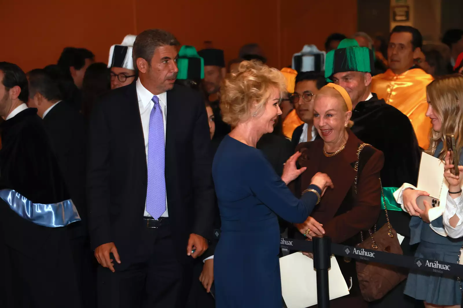 Arturo Elías Ayub, Mercedes Sánchez Navarro y Guadalupe Ramos 