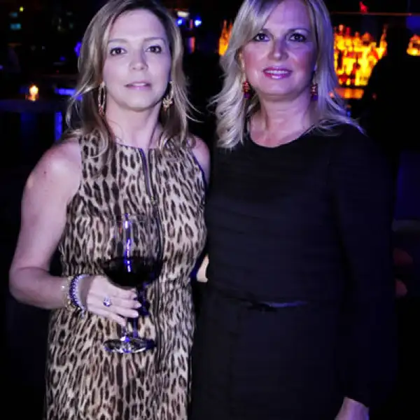 Cecilia Rodríguez de Kane y Patricia Rodríguez de Coronado