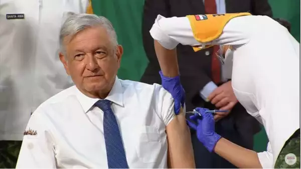 Amlo vacuna