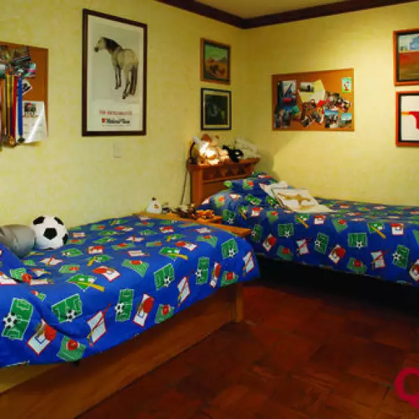 Recámara de Santiago Lomelín