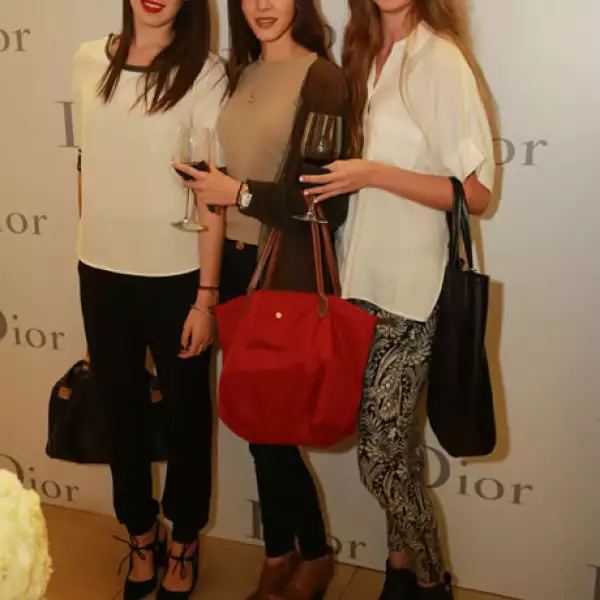 Domenica Suárez,Regina González y Viviana Cabrera