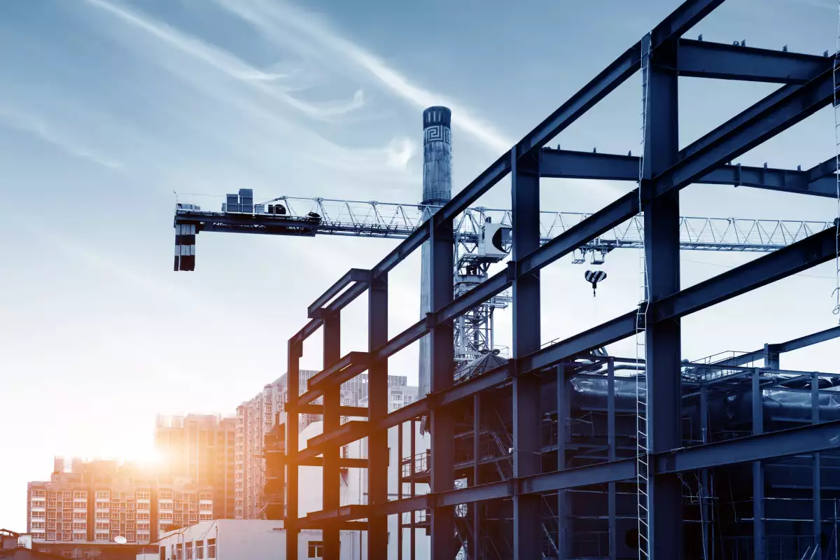 El gigante inmobiliario chino Evergrande busca calmar a los inversionistas