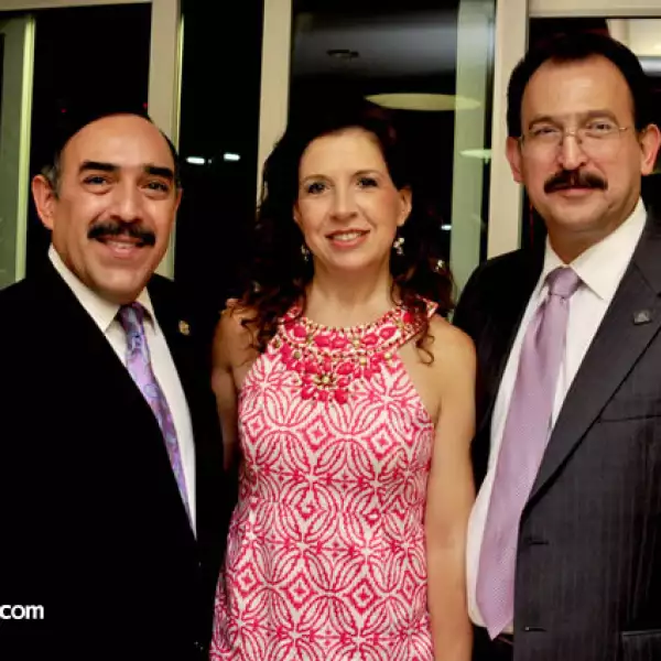 Jorge Ocampo, Graciela Llovera de Garza y José Mario Garza