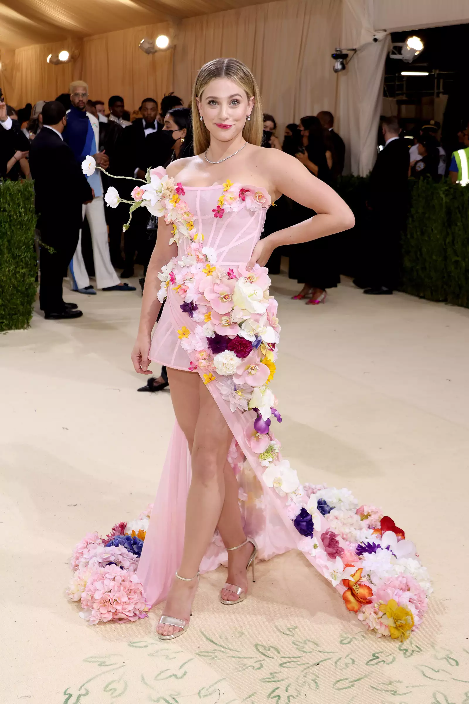 The 2021 Met Gala Celebrating In America: A Lexicon Of Fashion - Arrivals