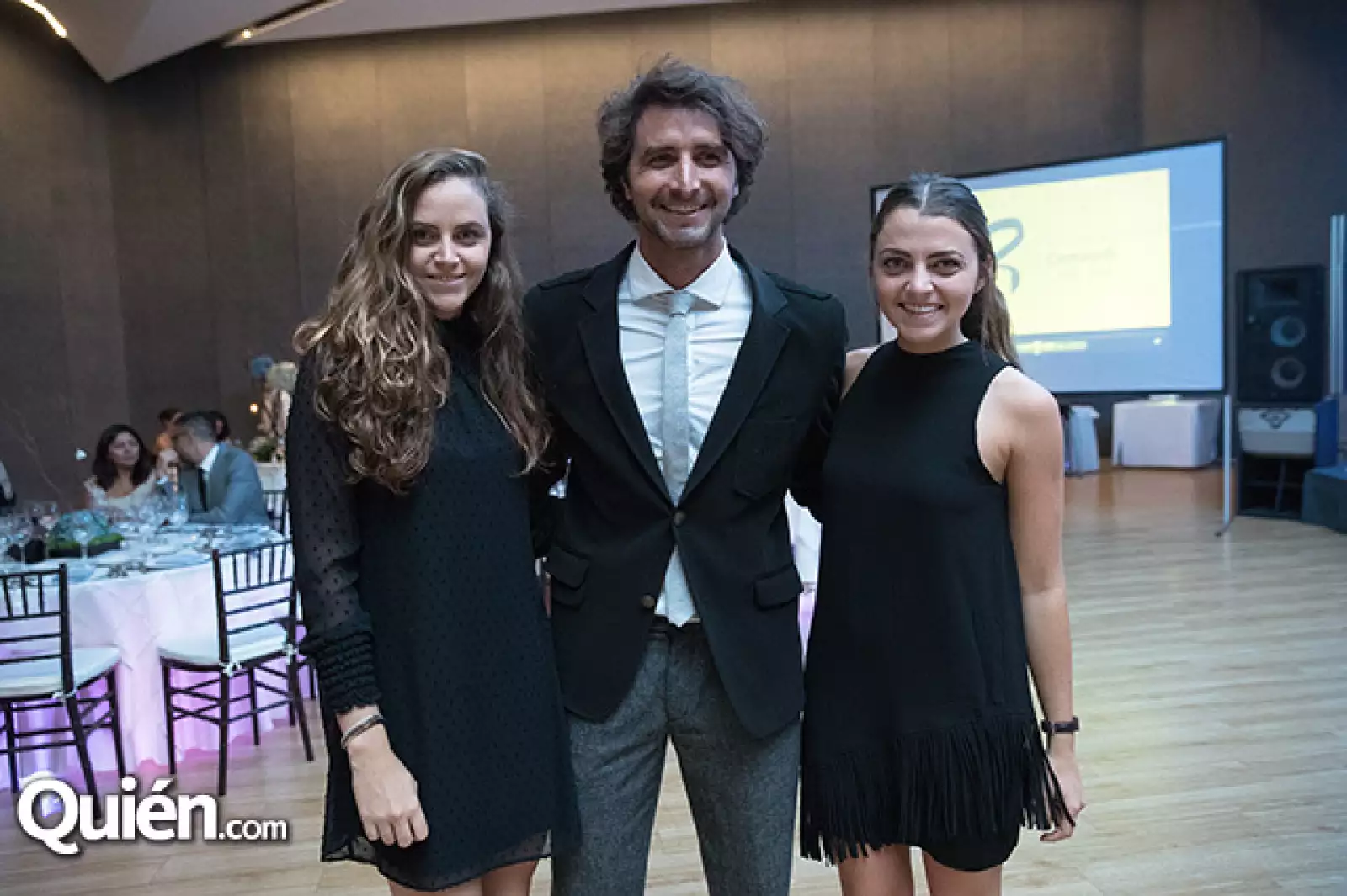 Paola, Alan y Tania Salomón