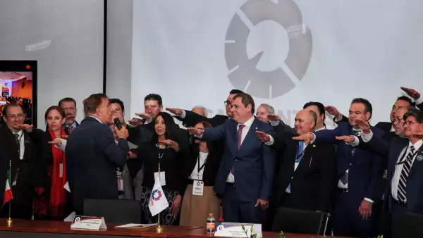 Protesta Enoch Castellanos Canacintra