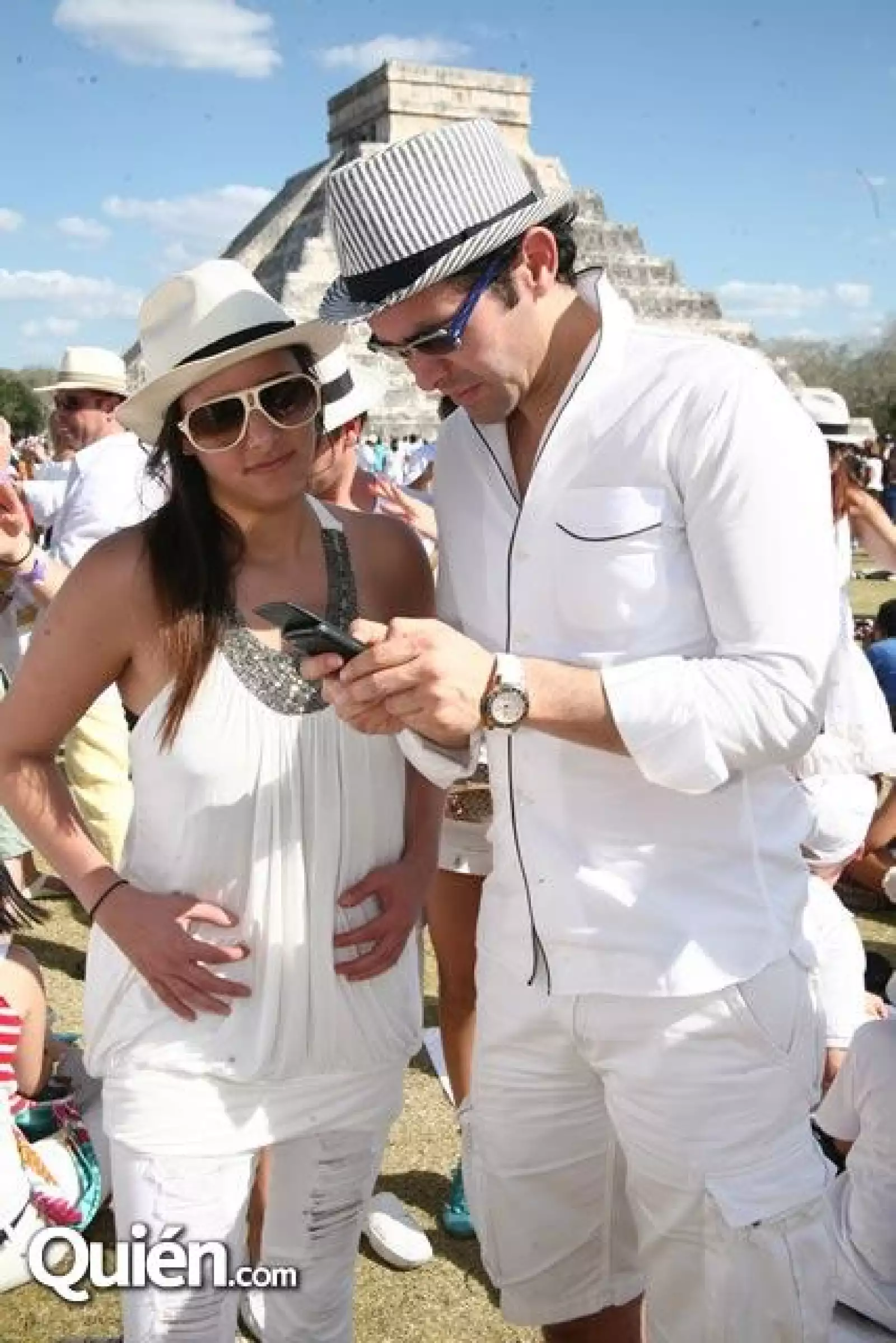 Frida Harari,Lorenzo Ruiz