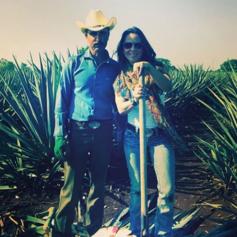 La actriz dejó Los Angeles durante algunos días para ser parte de una degustación de tequila en Arandas, Jalisco y relajarse en las playas de Punta Mita.