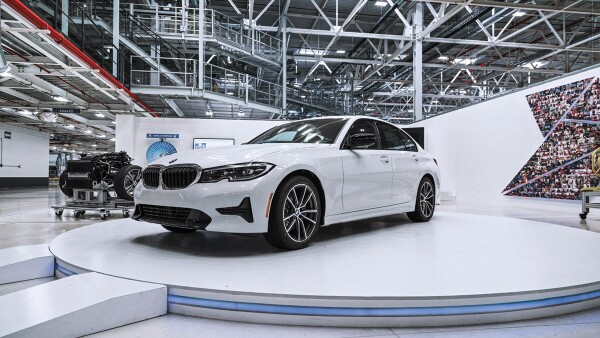 Planta BMW SLP