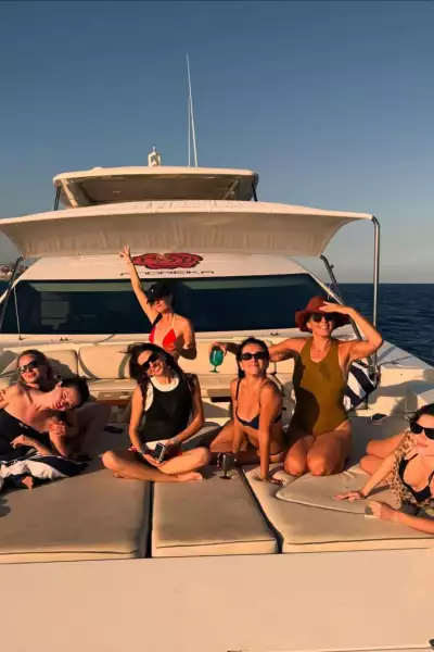 Despedida de soltera de Selena Gomez en Cabo San Lucas México