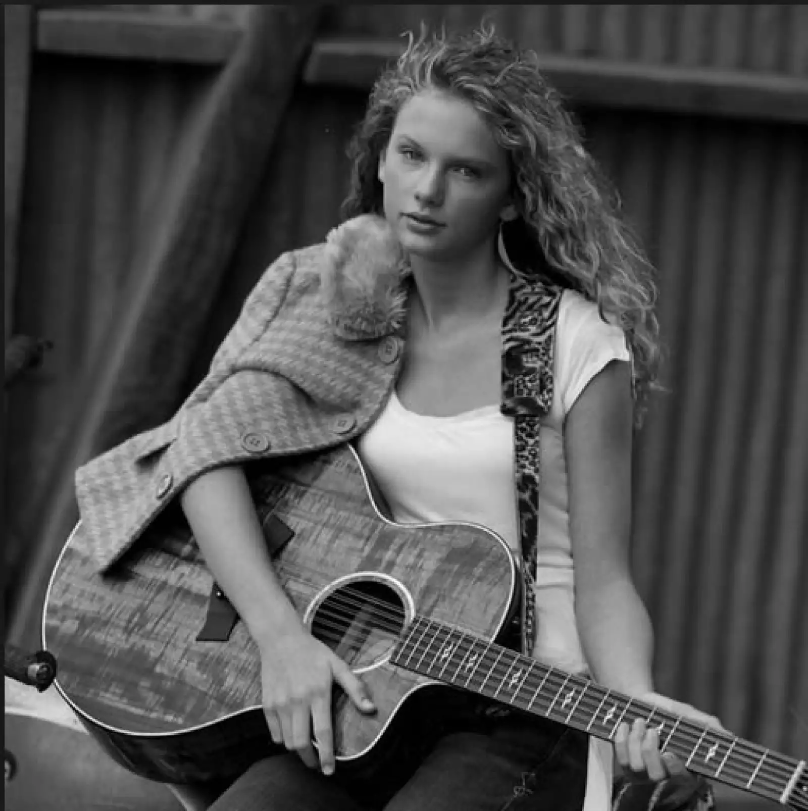 Never out of style! TayTay modeló para Abercrombie en 2003.