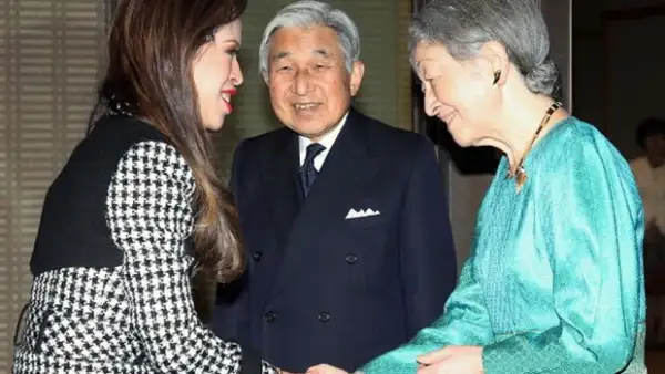 Conocida así por ser gran promotora de la ciencia y la investigación, la hija menor del Rey de Tailandia celebra hoy su cumpleaños. Conoce su historia.