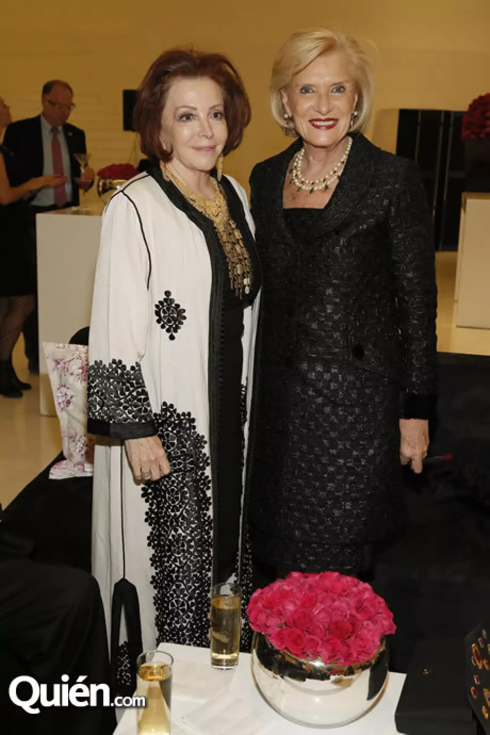 María Luisa Serna,Viviana Corcuera