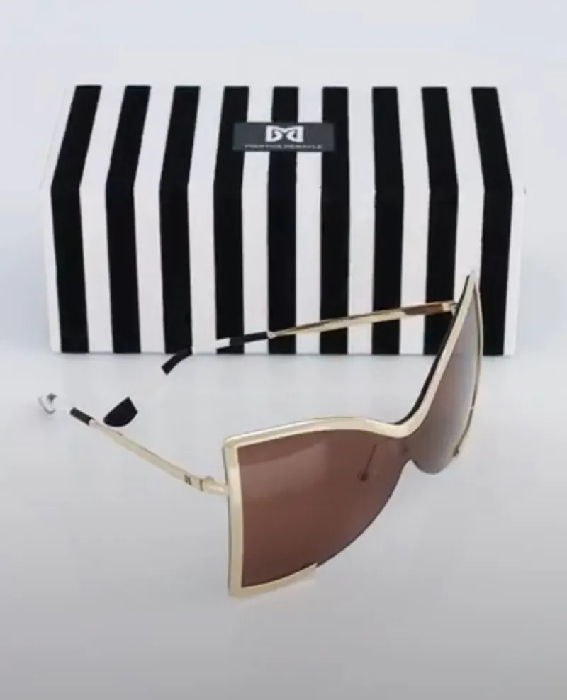 MarthaDebayleEyewear.jpg