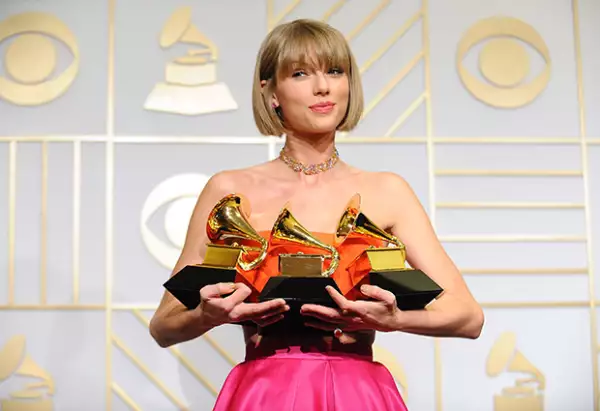 Taylor fue una de las grandes triunfadoras de la noche.