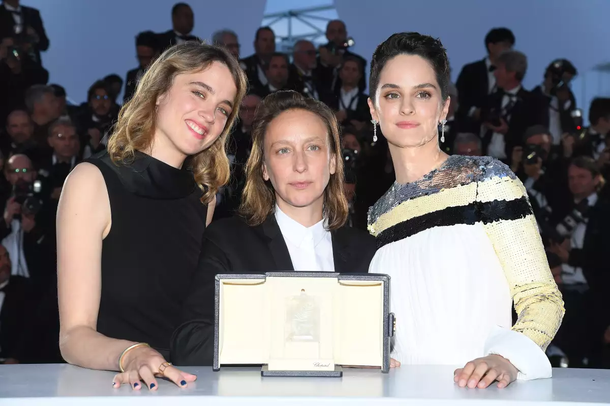 Palme D'Or Winner Photocall - The 72nd Annual Cannes Film Festival