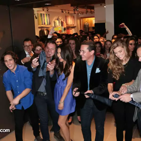 Diego Boneta, Shay Mitchell y Nina Agdal cortaron el listón