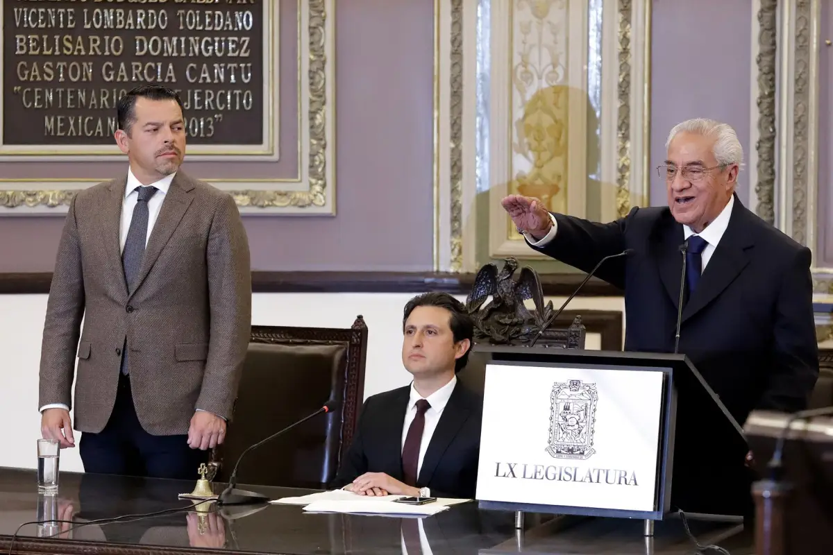 Guillermo Pacheco gobernador interino de Puebla