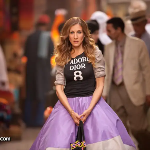 Este look de Sarah Jessica Parker de Sex and The City es el favorito de todas las fashionitas #trendy.