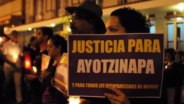 caso de los 43 normalistas de Ayotzinapa en riesgo por filtración y renuncia del fiscal