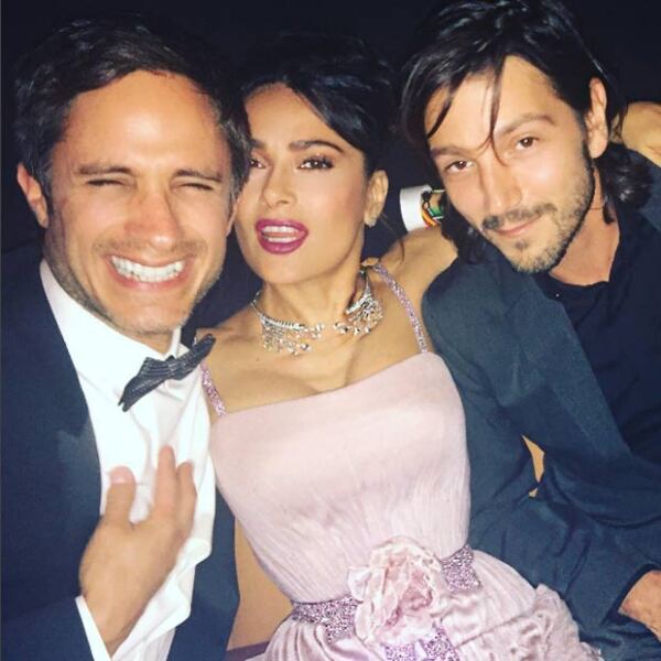 Los exitosos mexicanos se divirtieron juntos en el evento.