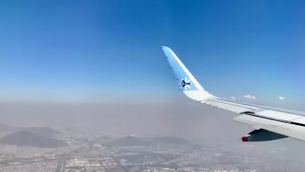 Avión de Interjet sobrevuela la CDMX