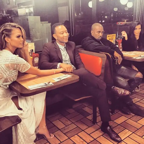 Ni encontrarse con sus amigos parece haber emocionado al esposo de Kim.