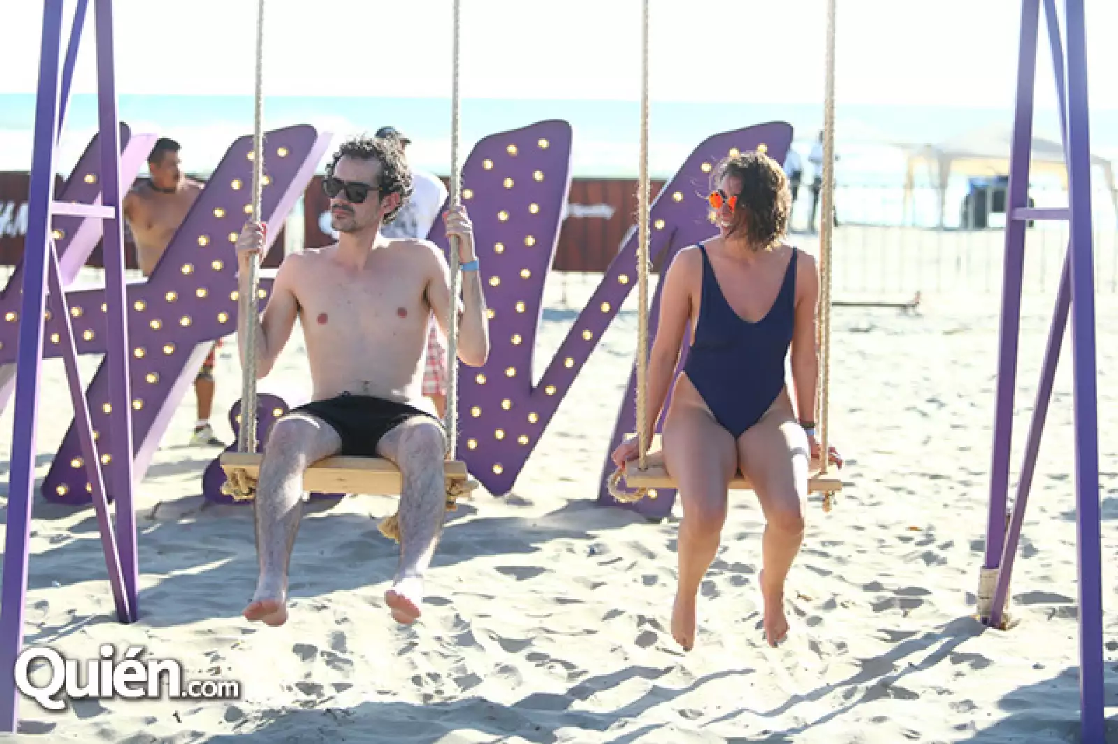 Jesús Llamosas,Andrea Galván