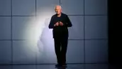giorgio armani ausente desfiles de moda masculina en milan