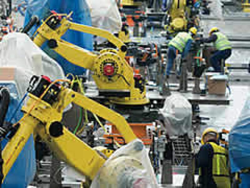 La planta de Ford en Cuautitlán Izcalli está en remodelación. Dejó de producir camiones y fabricará compactos en 2010. (Foto: Gilberto Contreras)