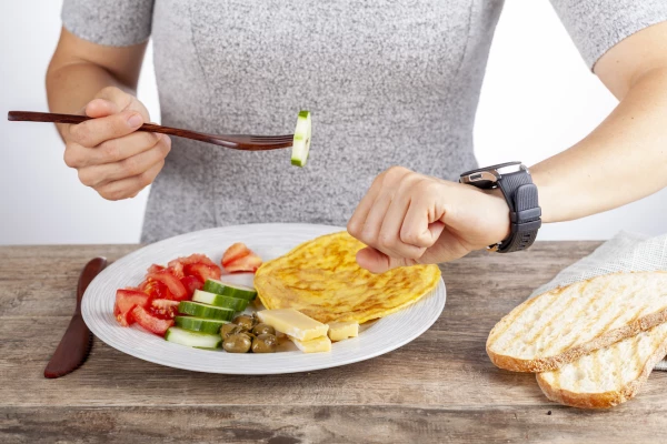 concept image showing intermittent fasting