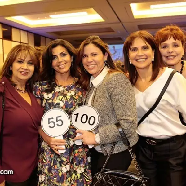 Pola Nawama, Rose Mizrahi, Vivian Turkieh, Celia Kabbani y Miren Malaxechevarria