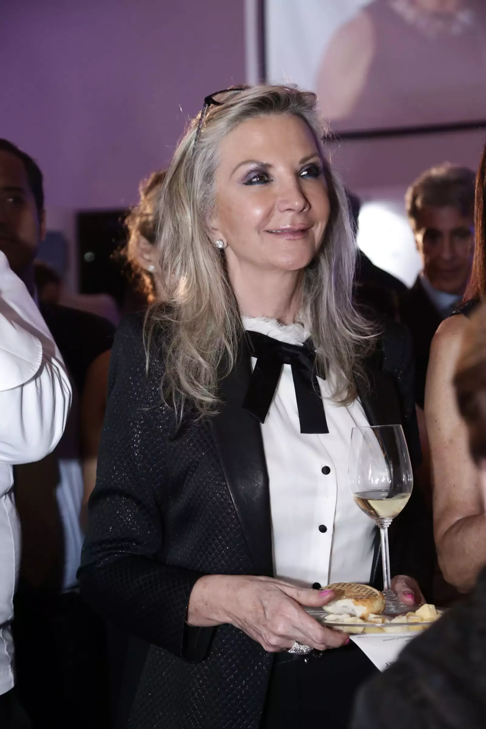 Cata Ayúdate a dar