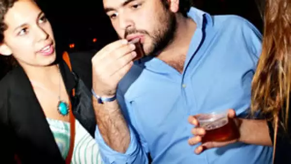 Aline Heydenreich, Alfonso de Bustos y Lilian González