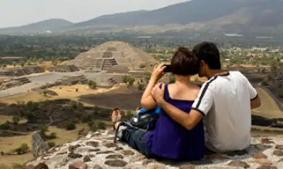 Sólo en mayo, México recibió 880,000 visitantes internacionales vía aérea. (Foto: Getty Images)