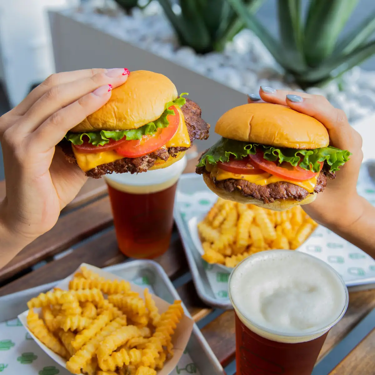 ¡Atención tapatíos! Shake Shack llega a Guadalajara
