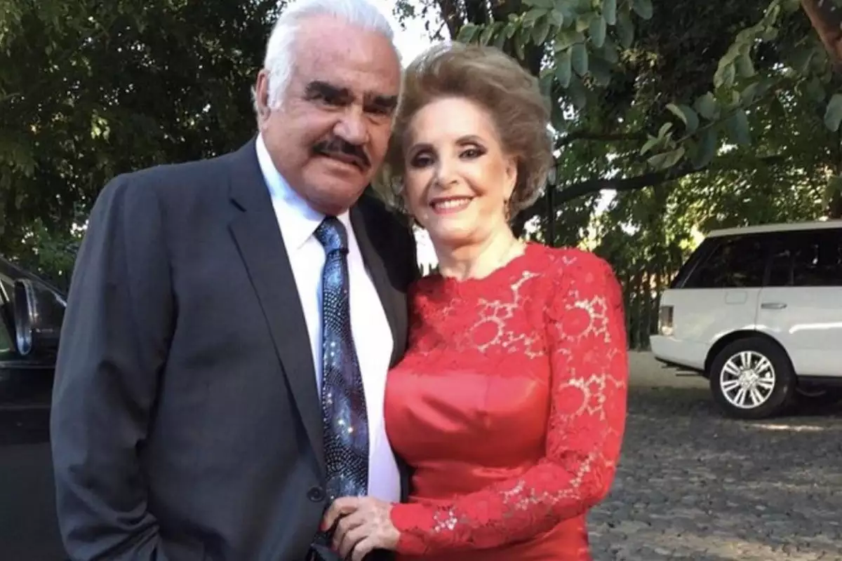Vicente Fernández y Doña Cuquita