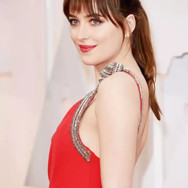Dakota Johnson.