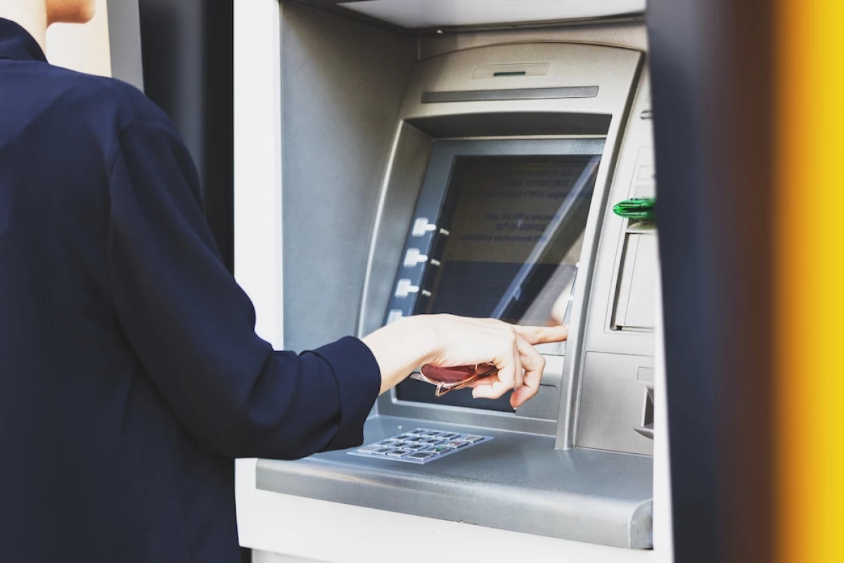 Comisiones bancarias - cajeros automáticos