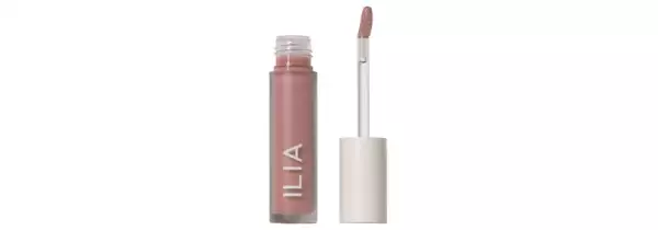 ILIA-lipstick-tono-piel-labios-lip liner-delineador-maquillaje-truco-joven-hidratado.jpg