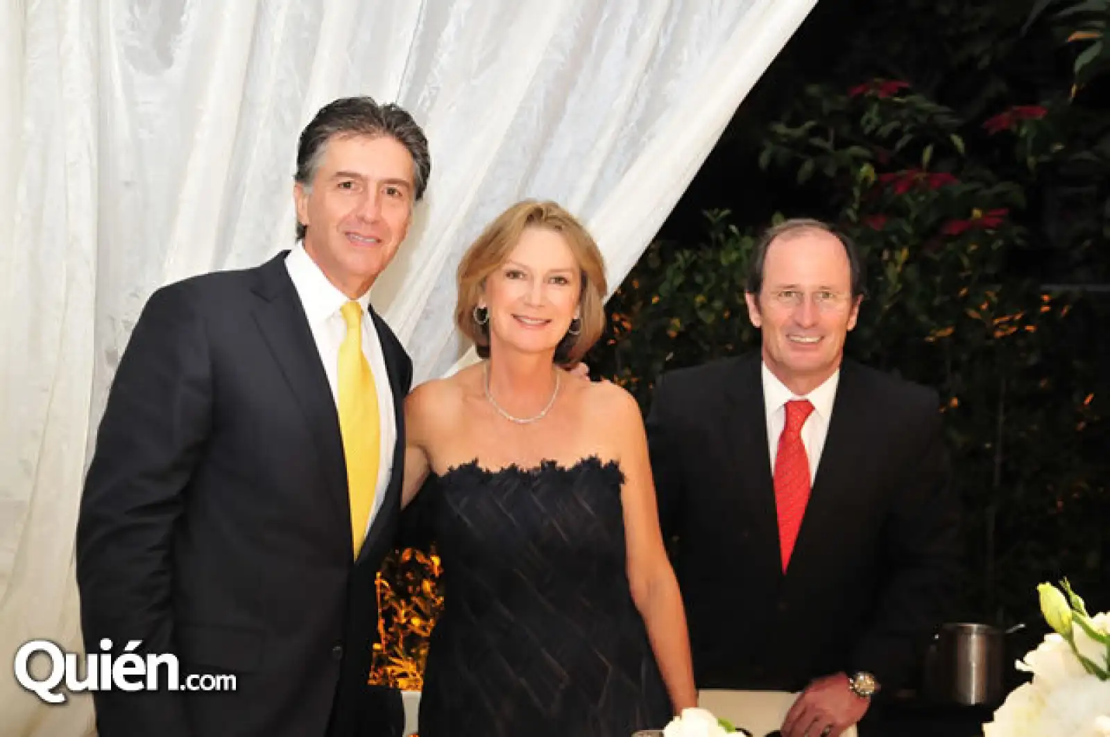 Ramón y Karen Gutiérrez con Gabriel López