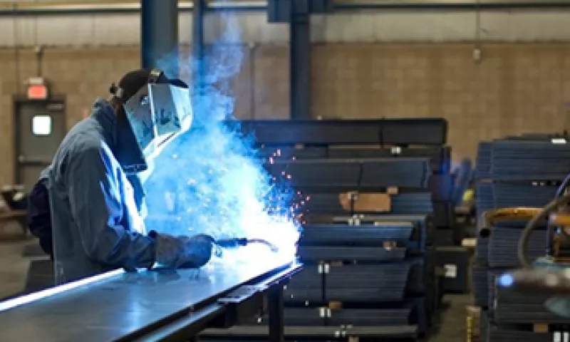 El sector es visto como sucio, oscuro y mal pagado. (Foto: Getty Images)