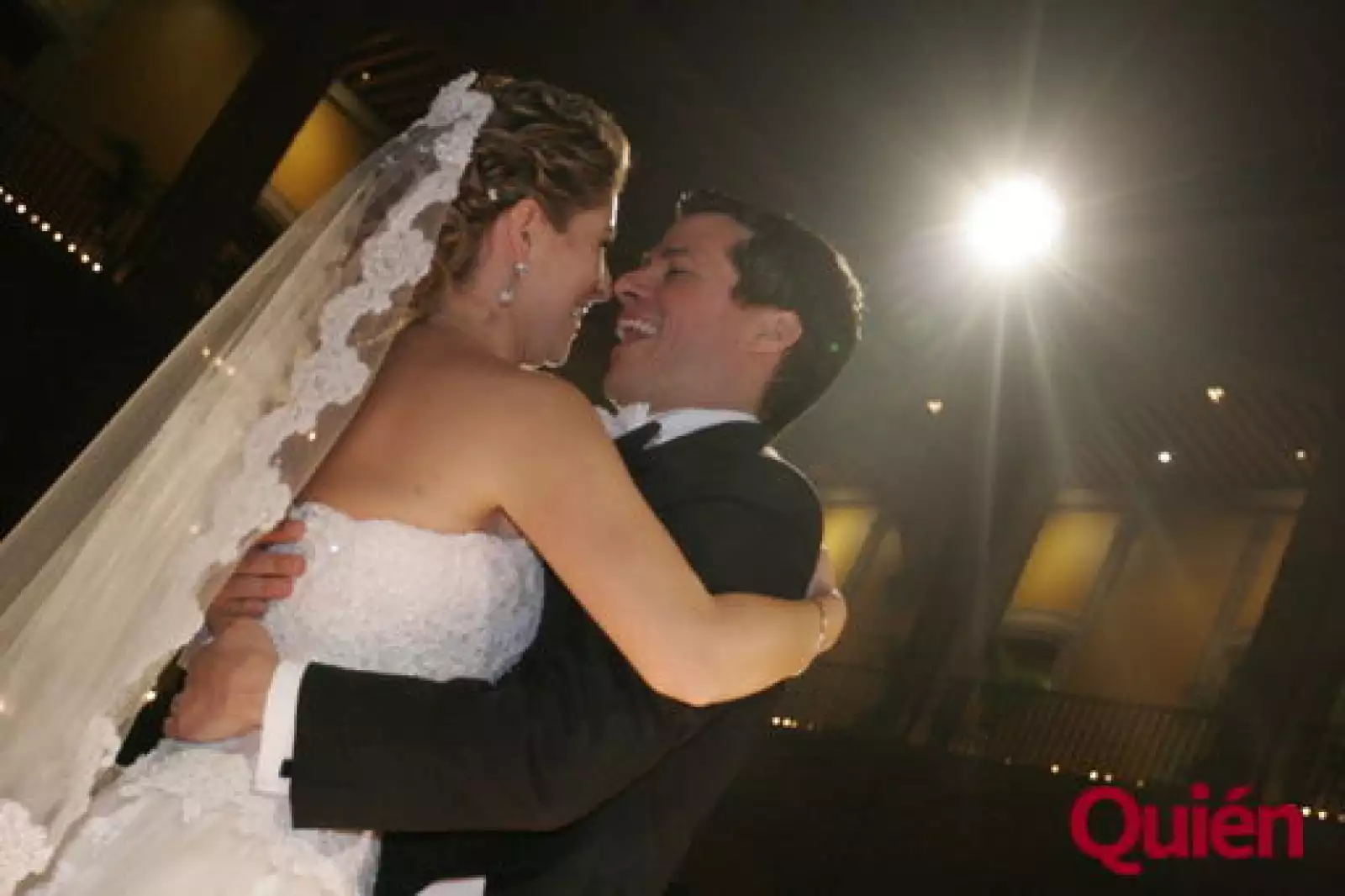 Paulina Flores, Pablo Corona