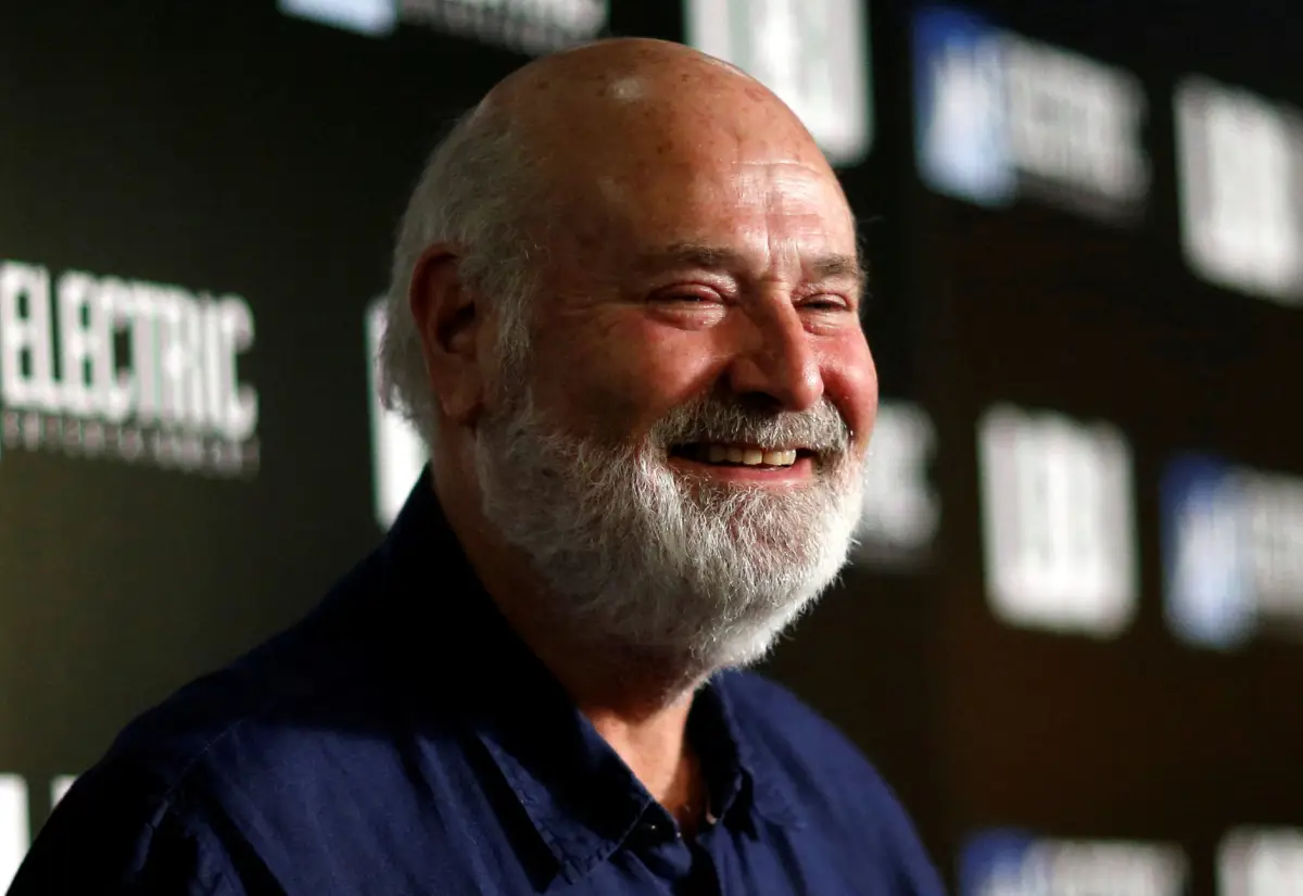 Hijo de Rob Reiner es arrestado por homicidio tras la muerte del cineasta y su esposa