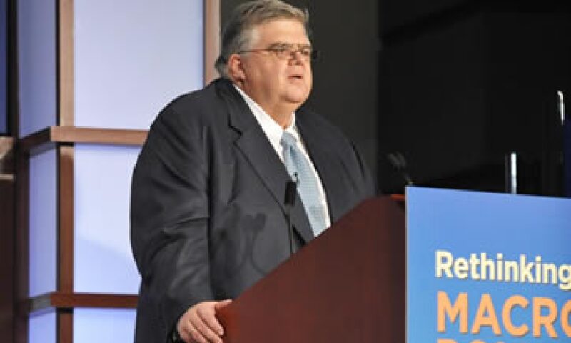 Carstens defendió las políticas que incluyen una tasa de cambio flotante. (Foto: Notimex )