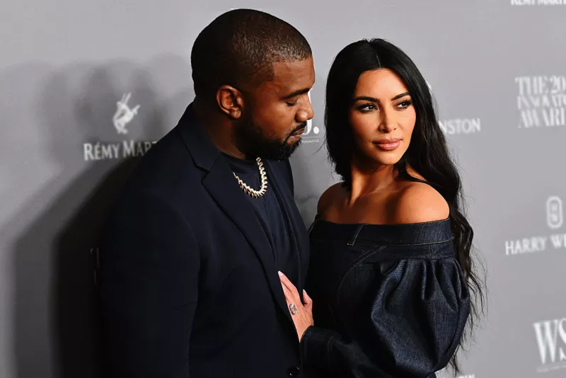 Kanye West y Kim Kardashian.